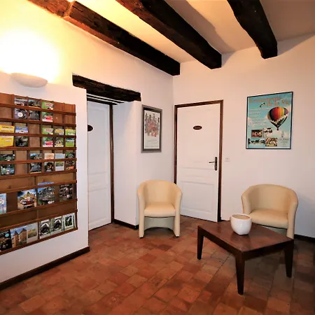 Szálloda De La Ferme Lamy Meyrals