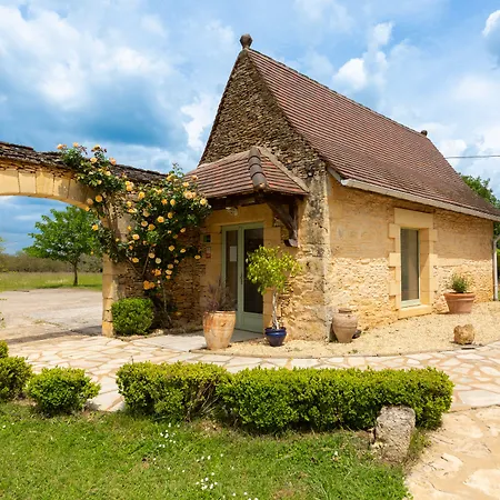 De La Ferme Lamy מלון
