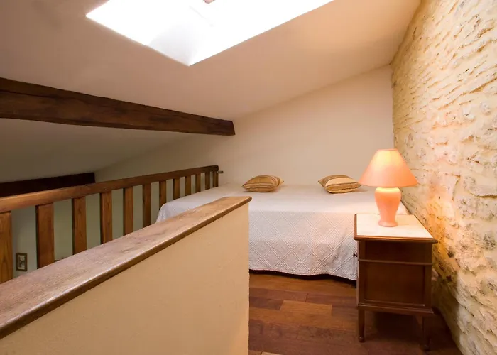 De La Ferme Lamy Hotel